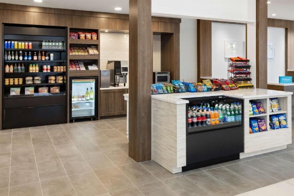 Hilton Garden Inn Milford image 10