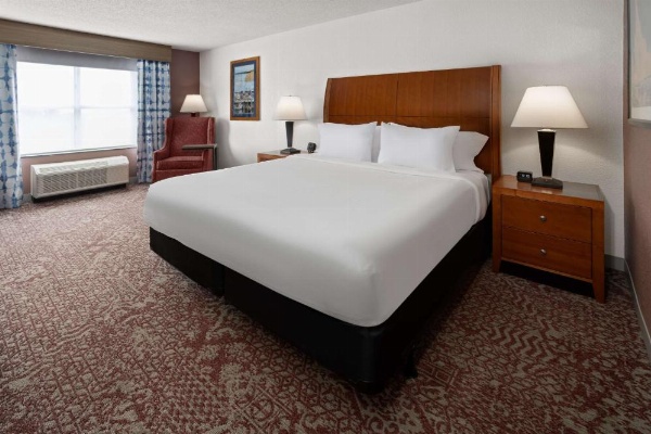 Hilton Garden Inn Milford image 24